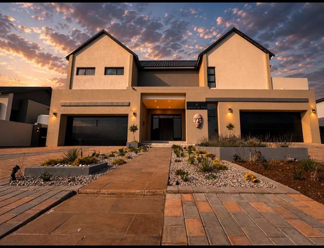 6 BEDROOM HOUSE FOR SALE IN MIDSTREAM HEIGHTS